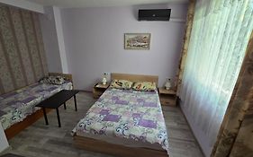 Fema Guest House