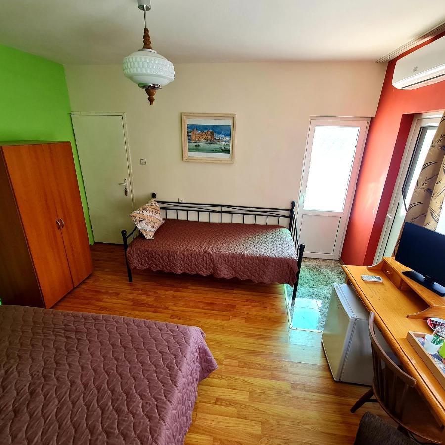 Fema Guest House Bałczik Zewnętrze zdjęcie