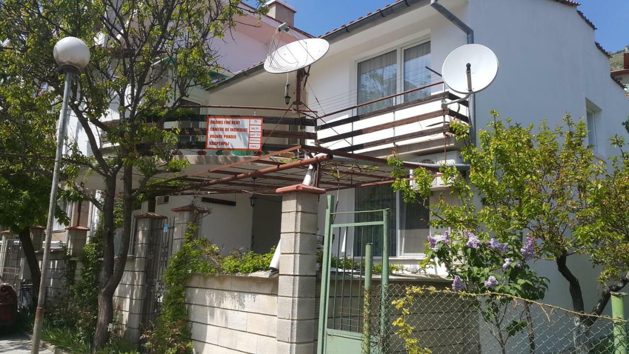 Fema Guest House Bałczik Zewnętrze zdjęcie
